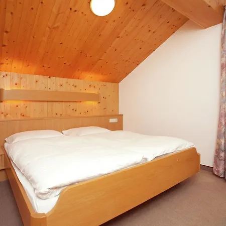 Steinplatte Apartment *